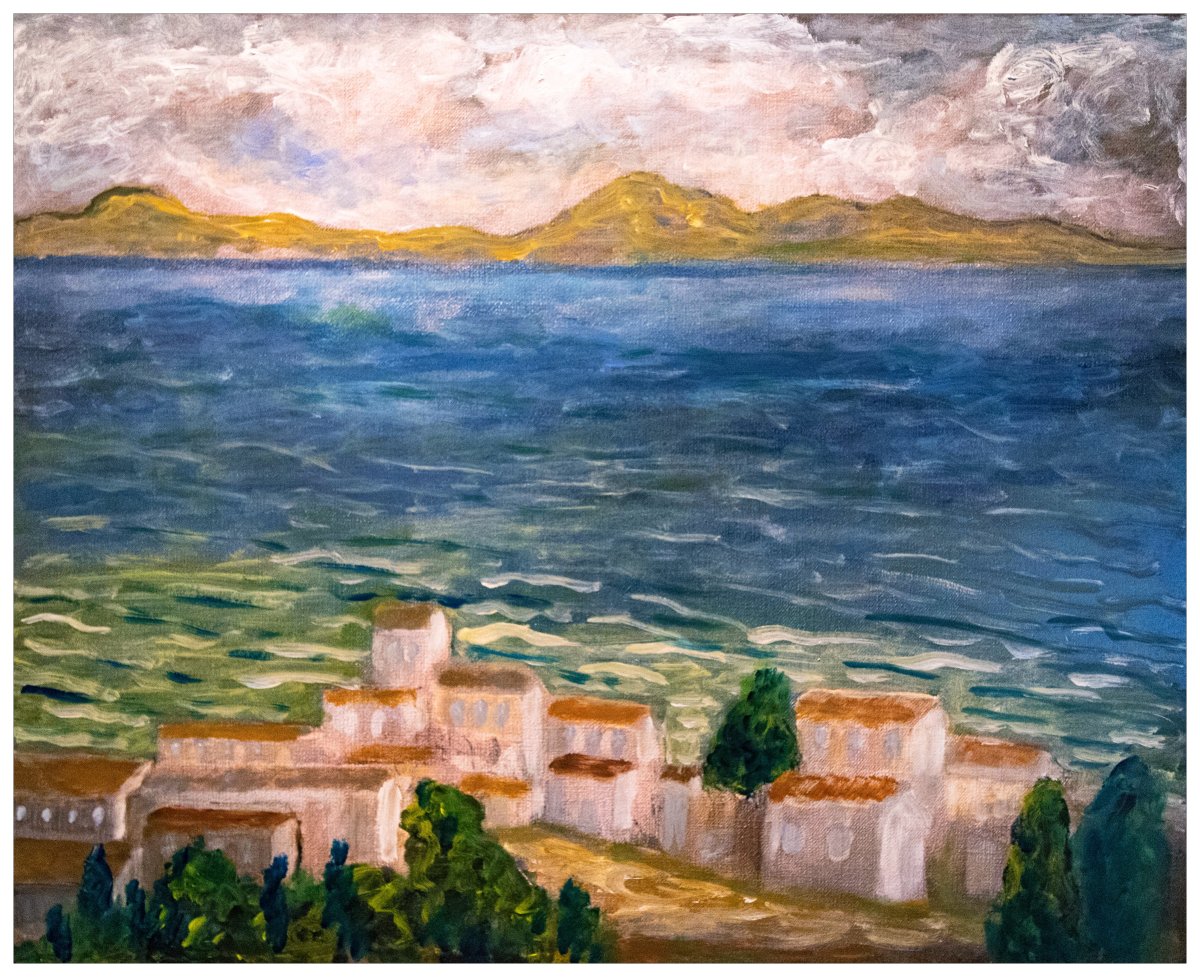 La mer regarde le village