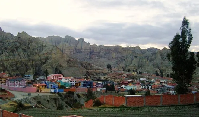 (Quartier Irpavi2) - Vue depuis le balcon de ma maison
